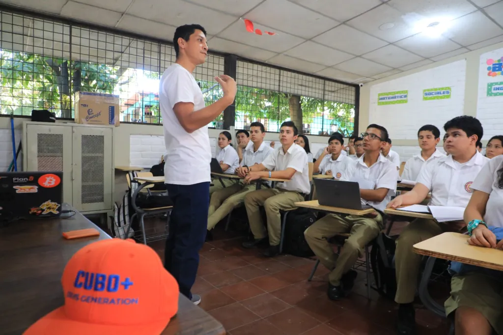 educacion bitcoin 2 1024x682 1